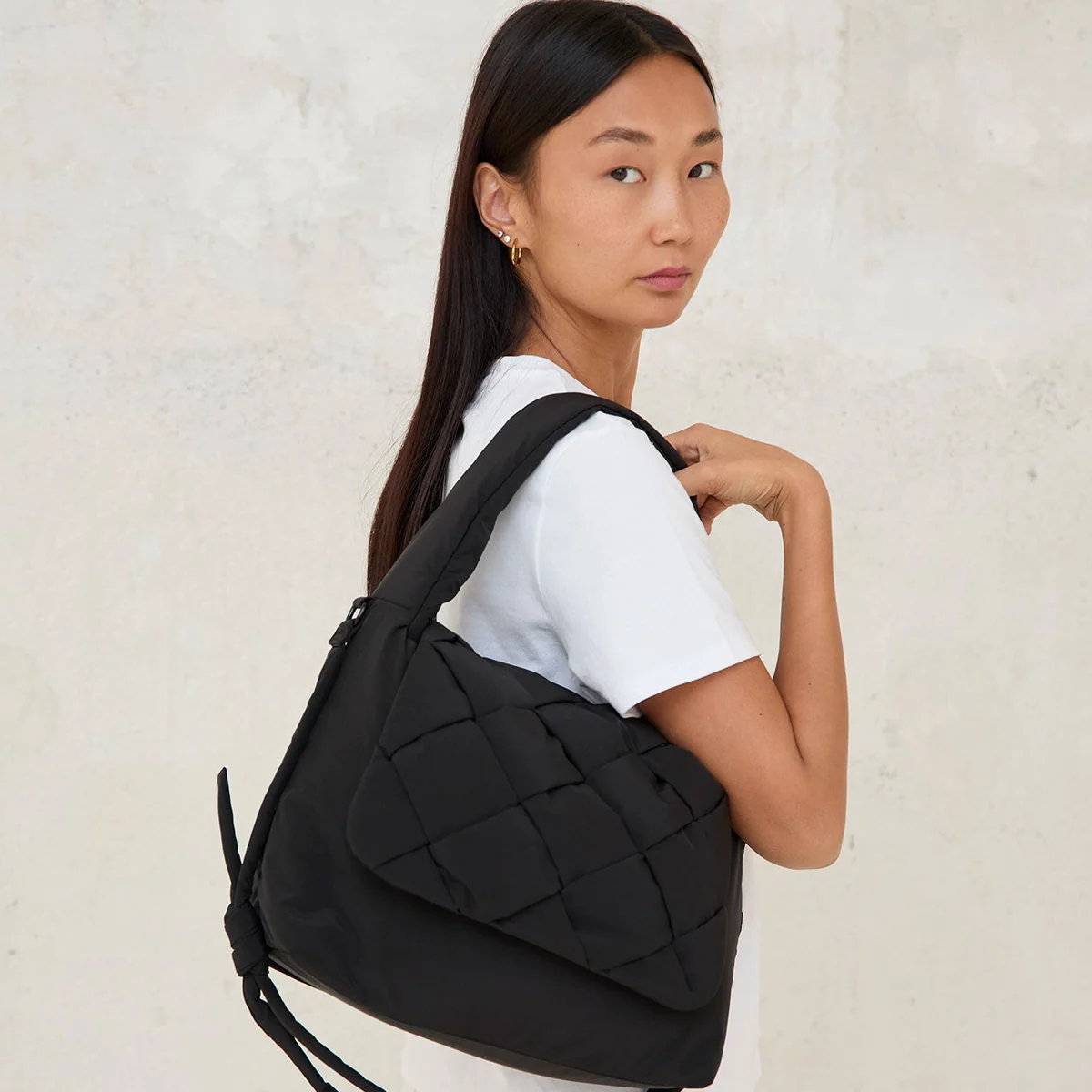 Publicsabateria: Tu tienda de calzado y accesorios 88 Ani Bag Braided Black de Lefrik